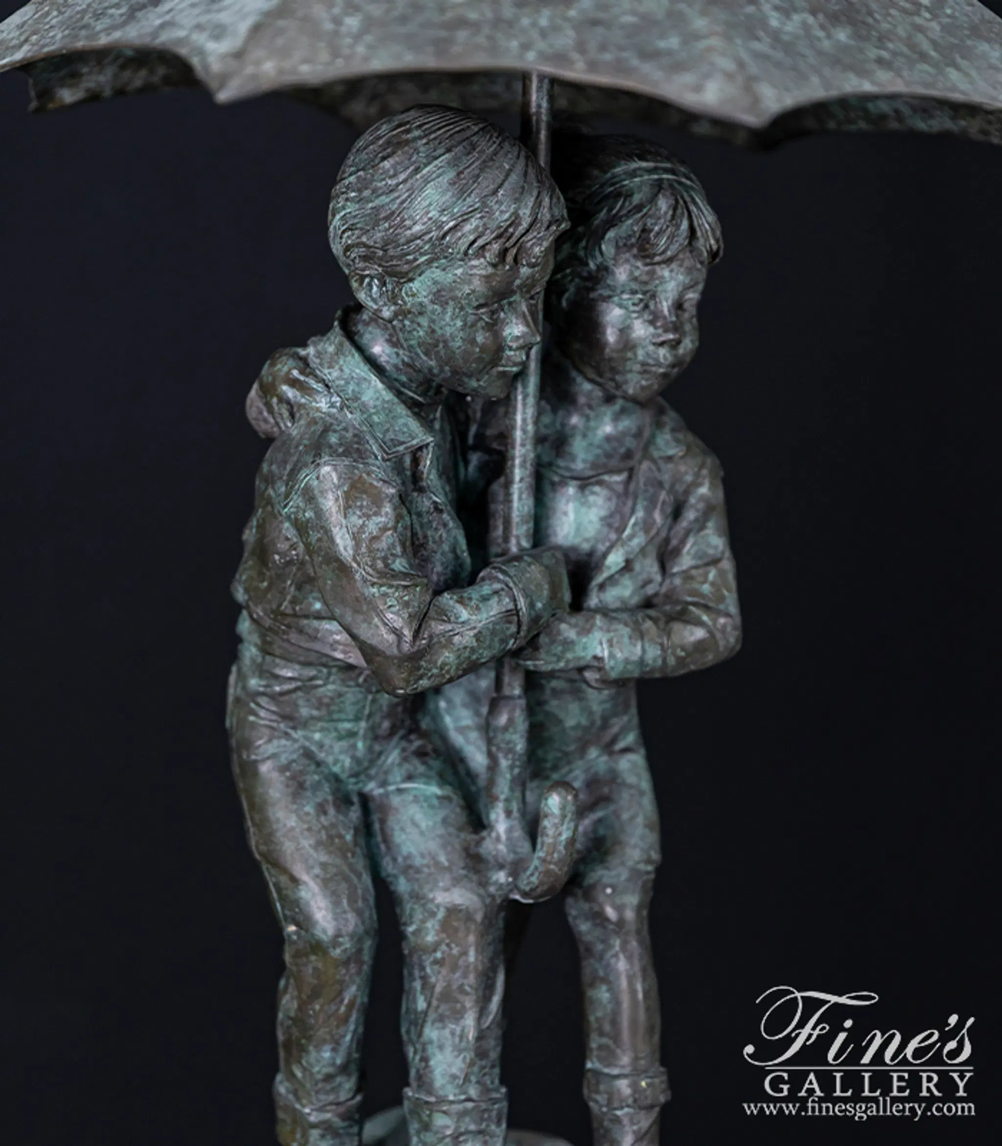 アンリ 木彫り人形 Boy with Dove &amp; Umbrella アンリ 木彫り人形 Boy with Dove & Umbrella